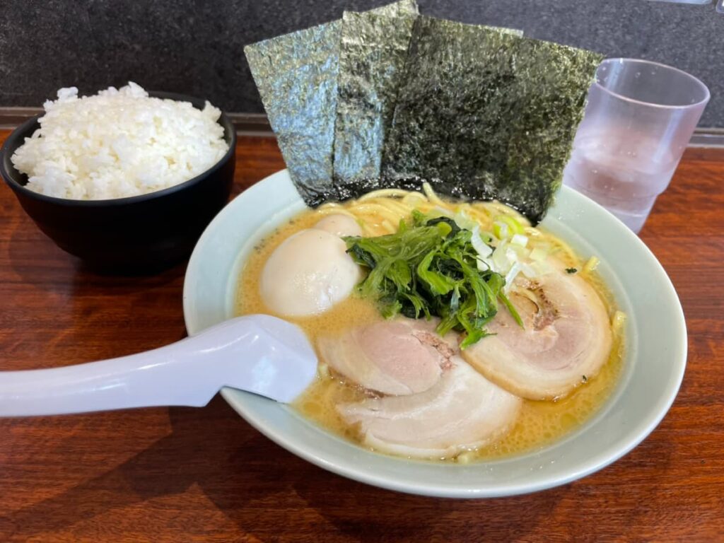 南郷魂心家ラーメンの写真